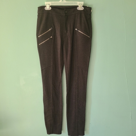 Athleta Pants - Athleta Zipper Black Leggings Size 4